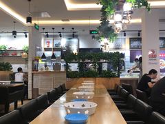 大堂-拿渡·水煮鱼麻辣香锅(王府井奥莱·香江小镇店)