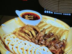 -陈大锅·岳阳鱼馆·地道岳阳菜(美食街店)