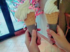 -肯德基(宝龙店)