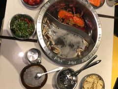 -憨铁匠老火锅(龙岗万科里店)