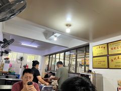 -建国蚵煎蚵面