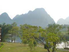 房间外的风景-广悦华阳朔河畔度假酒店(十里画廊遇龙河店)
