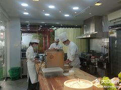 -鹿鸣酒家(越秀店)