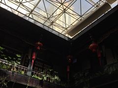 -蔼若春.传承三十年云南菜(金碧公园店)