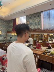 -男先生男士理发馆