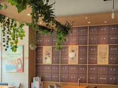 -必胜客(WOW昙华林店)