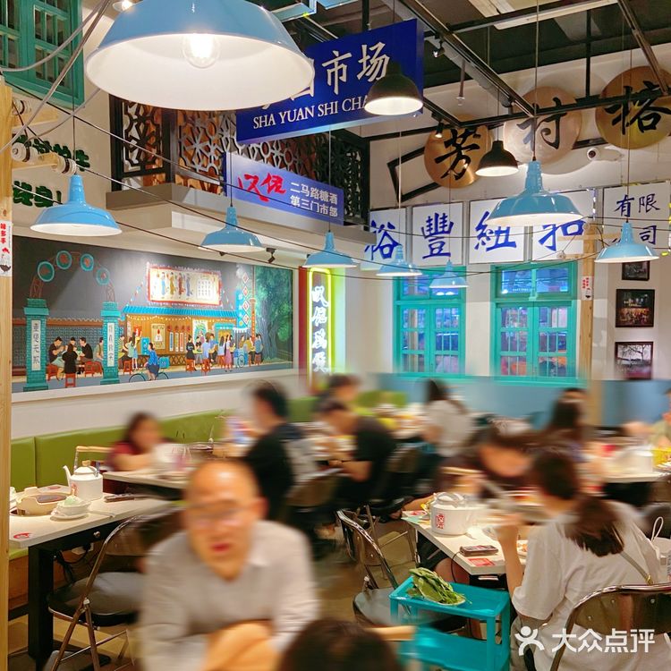 广州大名鼎鼎的老字号「叹佬鸡煲」开来东莞啦!‖ 坐标 南城