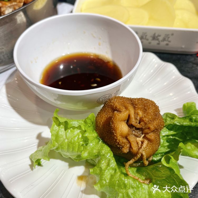 北京探店|可以吸骨髓的羊棒骨果然又香又滋补！  