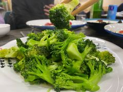 清炒西兰花-疆域美食