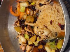 -七欣天香辣蟹火锅(闵行浦江欢乐颂店)
