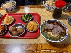-周勇牛肉拉面(火车站西路店)