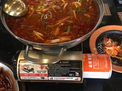 辛牛骨火锅-KCOOKING概念韩餐(世茂52+店)