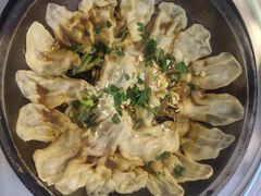 -雪乡人家东北菜·铁锅炖一切(高斯路店)