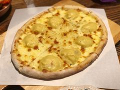 -I HOLIC艾豪丽披萨(KKone店)