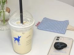 满庭芳茉莉轻乳茶-瑞幸咖啡(解放碑英利大融城店)