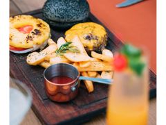 -昆山琶拉帝诗酒店·河畔咖啡厅Riverside Cafe