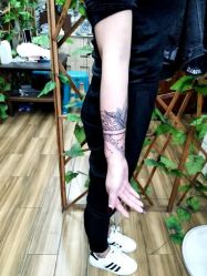 -冰岛刺青·手工耳饰品售卖·专业纹身