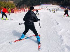 -大别山南武当滑雪场
