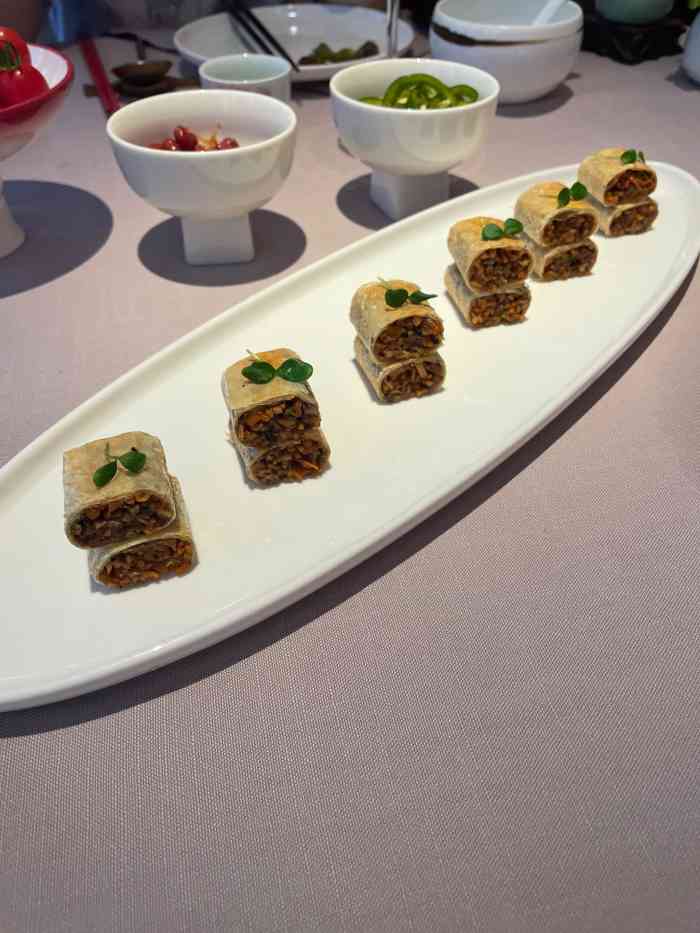 金海华·悦食东方(苏州中心商场店)-"吃了一次晚餐和一次午餐,晚餐