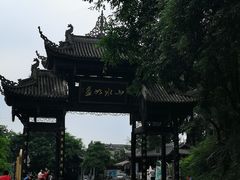 -峨眉山报国寺