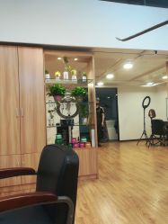 -Show fa salon 秀发沙龙