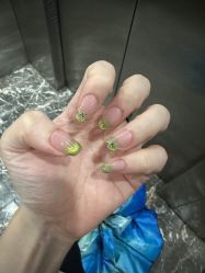 -UGIRL有个美甲