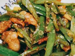 农家小炒肉-老乡村(南湖路店)