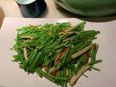 芦蒿炒香干-苏乡兰亭·新派淮扬菜(吾悦广场店)