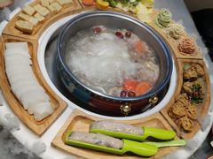 -羊来顺冰煮鲜羊 铁锅烀羊肉(中央大街店)