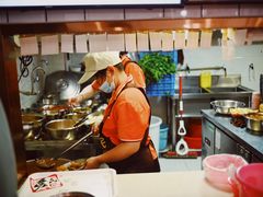 -爱民螺蛳粉(梧州国泰广场店)