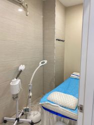 -痘院士专业祛痘皮肤管理