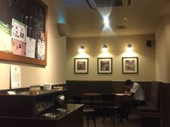 -星巴克(西安曲江银泰店)