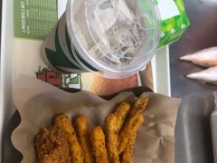 -德克士(龙阳广场店)