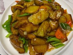 -雪乡人家东北菜·铁锅炖一切(高斯路店)