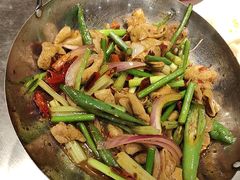 -九妹农家大铁锅东北菜(江湾店)