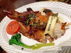 -秘密旅行Bonjour(黑金冠 江南西店)