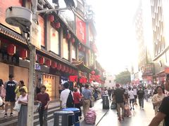 -东门小吃街