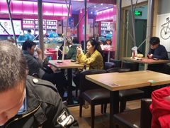 大堂-小山城麻辣香锅(新邻生活广场店)