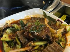 -喇喇排骨火锅·传统韩式脊骨汤(望京西园总店)