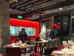 大堂-四季民福烤鸭店(西单华威约饭街店)