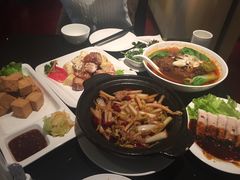 -鹿港小镇(霄云店)