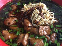 -小龙大肉面馆