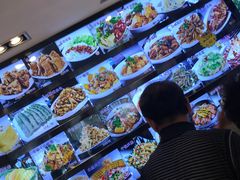 -吴记酱骨炖菜馆(康安路店)