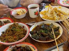 -冶建镜子·老南昌大排档·江西虾王(总店)