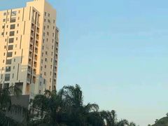 -蓝蔻酒店(深圳东站布吉万象汇店)