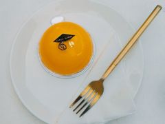 -UNI UNI(环亚凯瑟琳店)