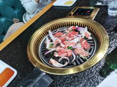 -牛鲜盛齐齐哈尔烤肉(曹路店)