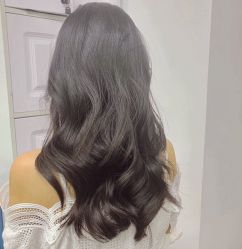 -V8潮牌·接发烫染连锁