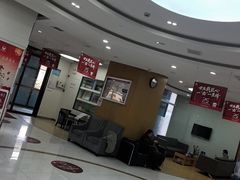 -雅悦齿科(顾村公园店)