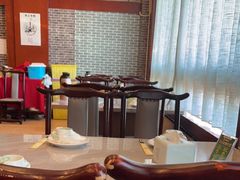 -侬佳蒸菜馆(听潮店)